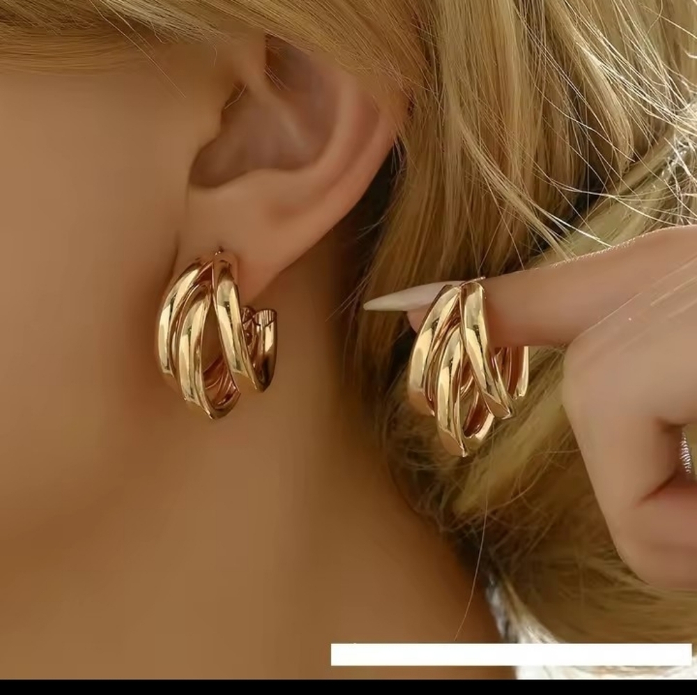 Gold Hoop Earrings Vintage Women's Jewelry New F91